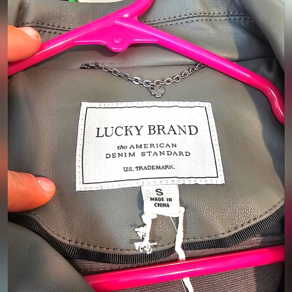 🔥Lucky Brand NWT Gray Vegan Leather Moto Asymmetrical Zipper Closure Jacket 🖤 - Picture 3 of 16